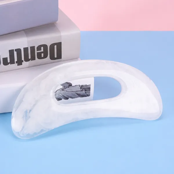 D Shape Body Gua Sha White