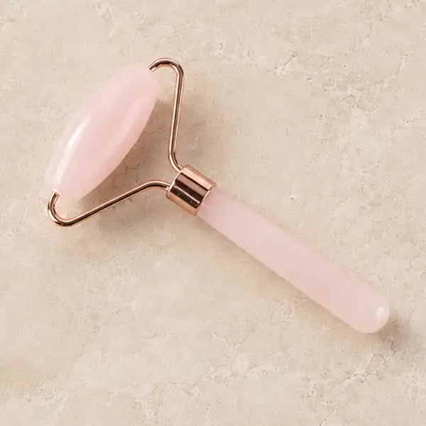Tapered Handle Resin Face Roller Pink